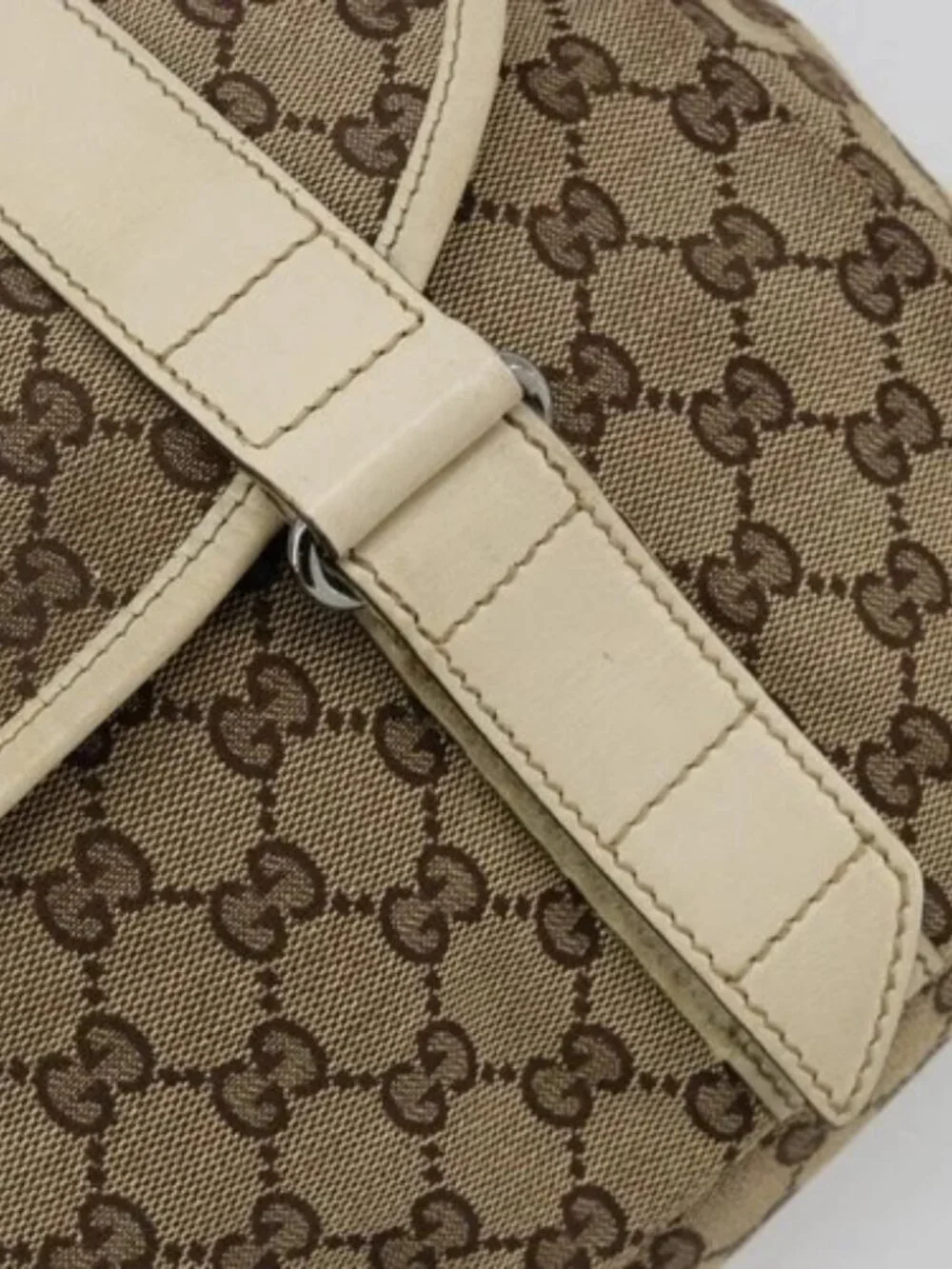 GUCCI GG Canvas Shoulder Bag Beige Silver 145859 Auth 181188